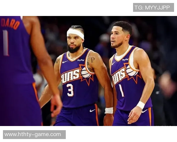 太阳队无传统控卫依然运转流畅布克状态回归巅峰表现