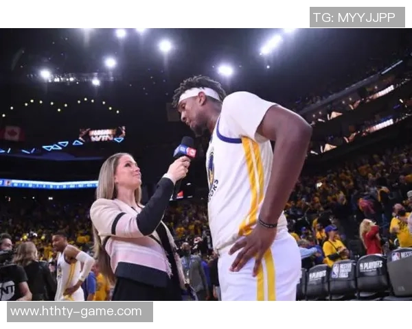 科尔怀念卢尼在大通中心的热烈掌声期待再次相聚的美好时刻