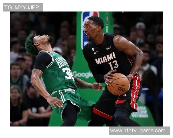 阿德巴约表现出色砍下20分10板助球队抵挡失利压力